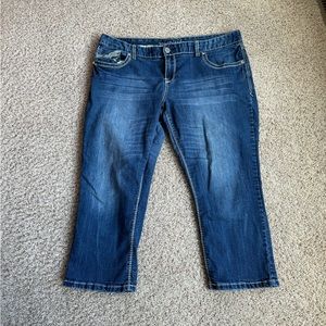 Maurices Denim Crops, 20